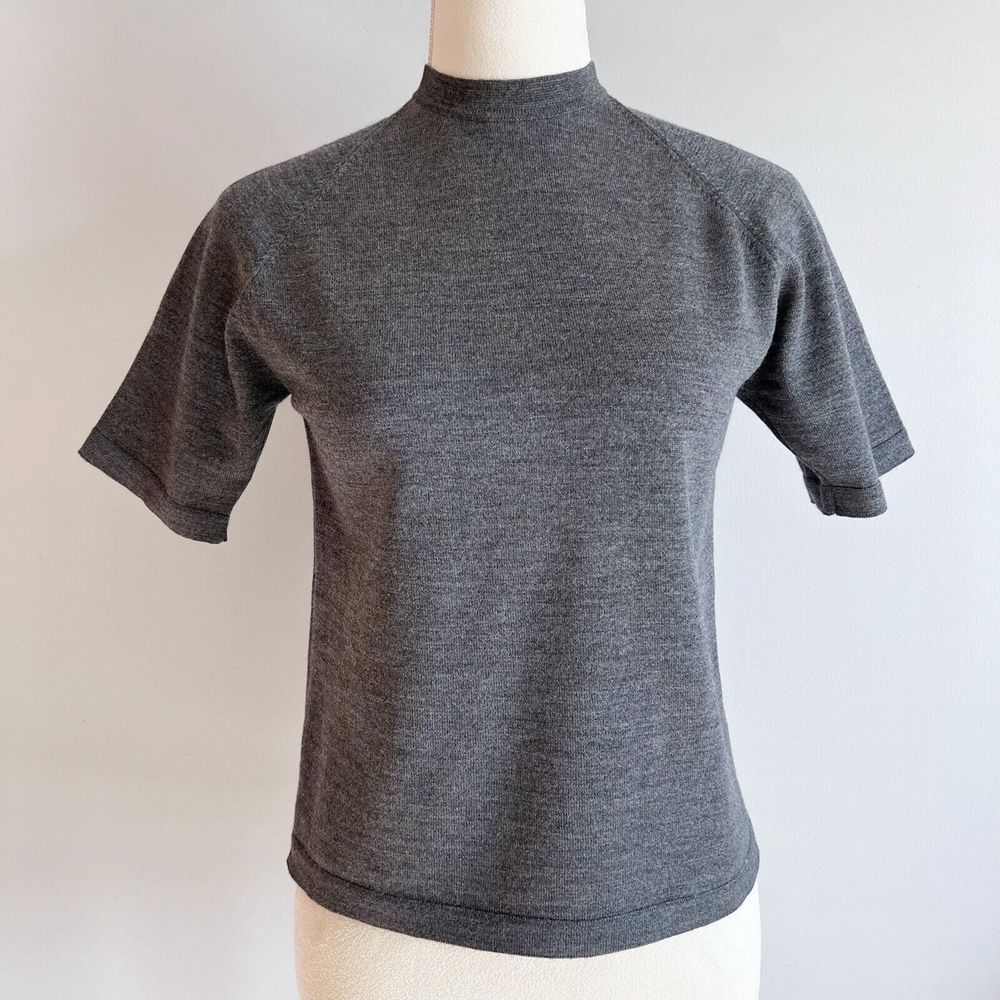 Vintage 50s 60s Cadillac 100% Virgin Wool Zippered Short Sleeve Sweater Gray M